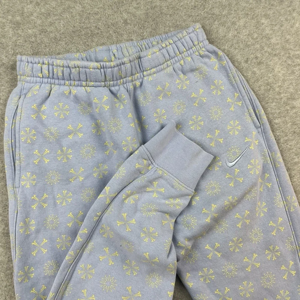 Nike NSW Club AOP Fleece Pants Pants Mens Size XS Blue Chill Snowflake Pattern‎